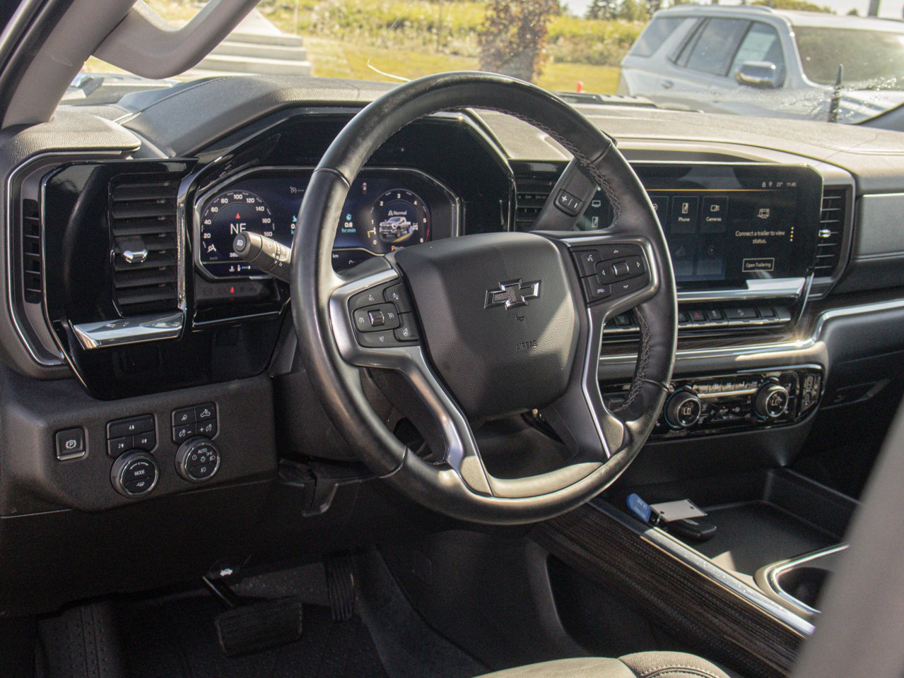 2024 Chevrolet Silverado 2500HD 4WD Crew Cab 159 LT Black Sherwood Park - photo #21