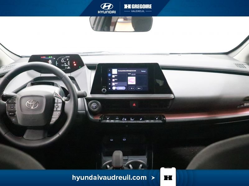 2026 Toyota Prius Silver Laval - photo #22