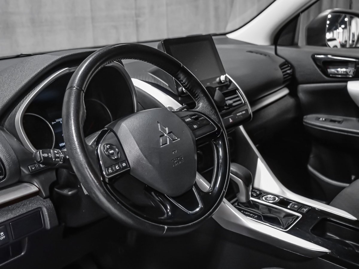 Mitsubishi Eclipse Cross GT-AWD 2023 Noir Montréal - photo #7