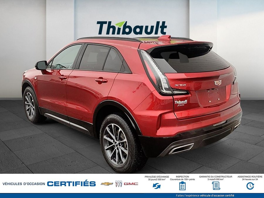 CADILLAC XT4 SPORT Traction intégrale, 4 portes Sport 2024 Rouge