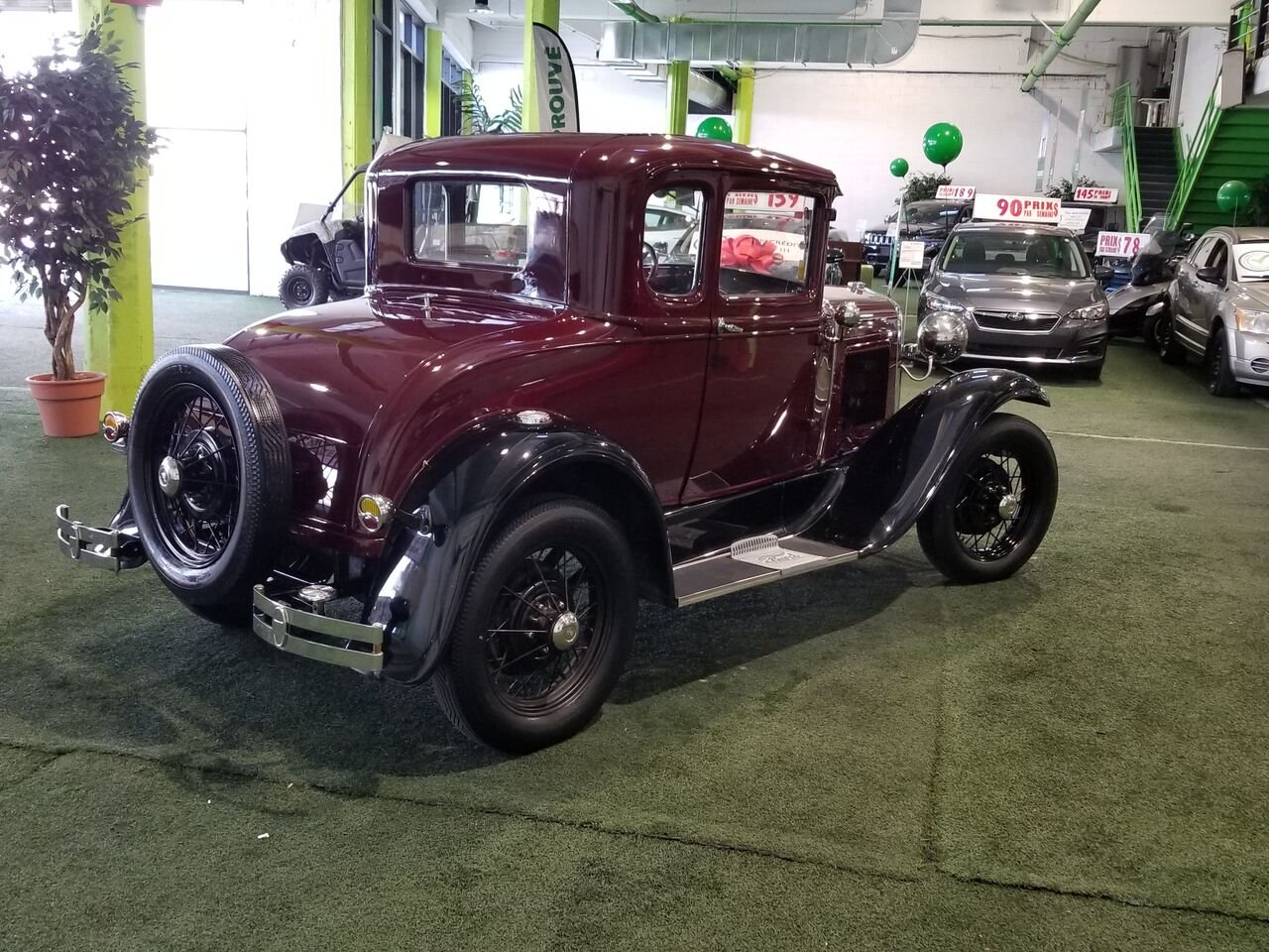 1930 Ford Modèle A Red  - photo #5