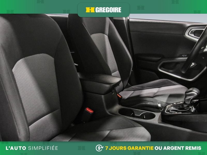 2020 Kia Soul White Saint-Eustache - photo #26