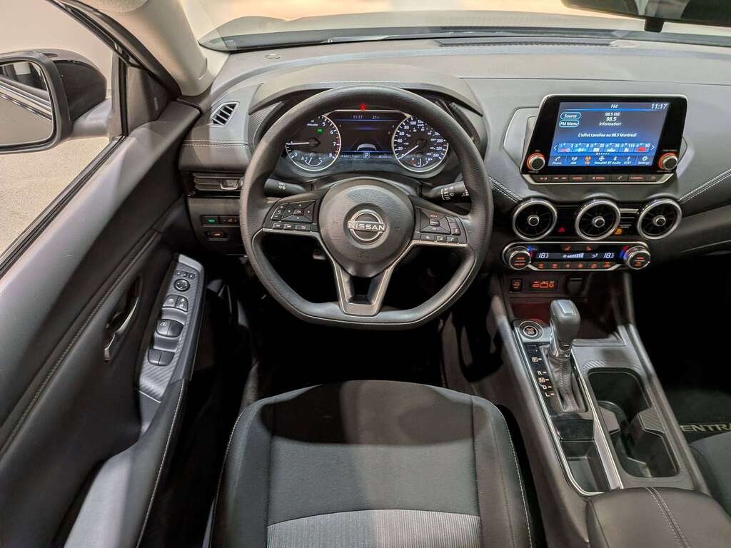 Nissan Sentra SV CVT 2024 Noir Val-David - photo #11