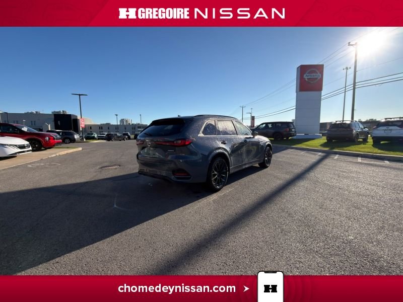 2025 Mazda CX-70 Grey Laval - photo #10