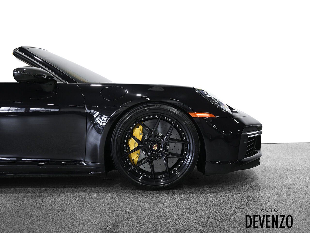 2019 Porsche 911 Black Saint-Eustache - photo #6