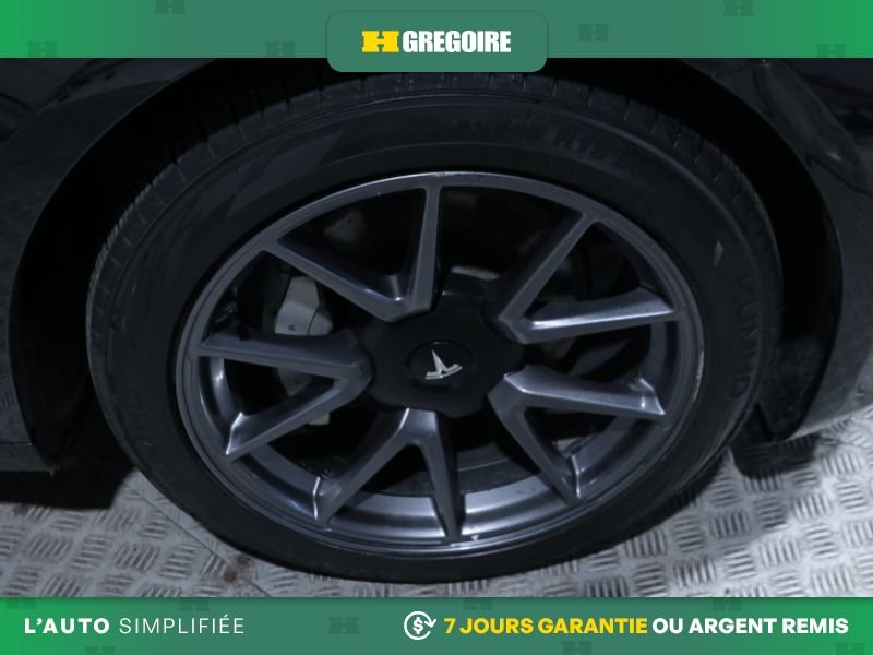 Tesla Model 3 2023 Noir Blainville - photo #26