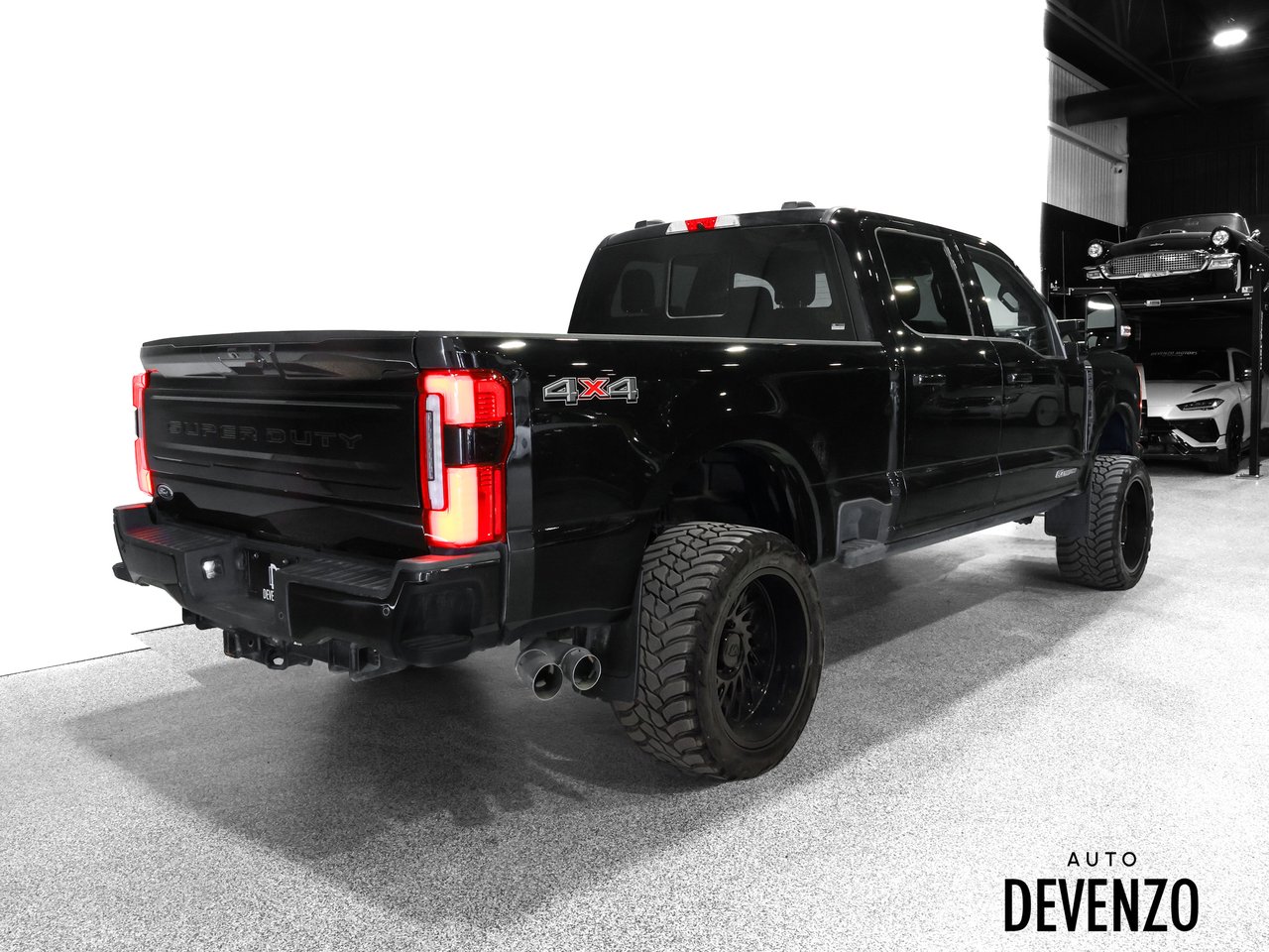 2025 Ford Super Duty F-250 SRW Black Saint-Eustache - photo #2