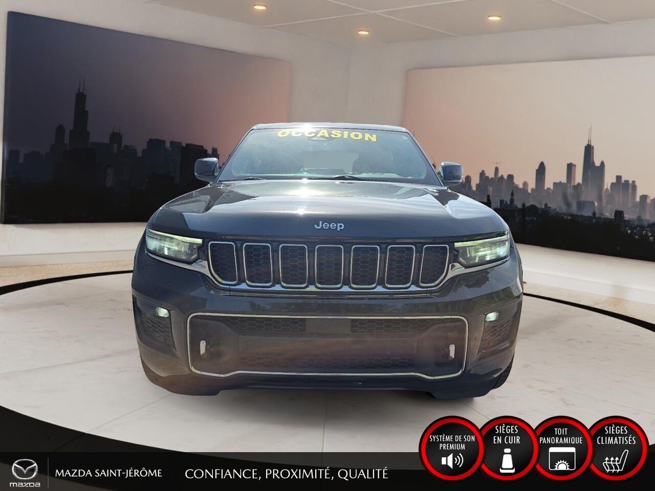 Jeep Grand Cherokee Overland | CUIR NAPPA | TOIT COMMANDVIEW 2 RANGÉES | SIÈGES VENTILÉS | 4X4 2023 Noir Saint-Jérôme - photo #2