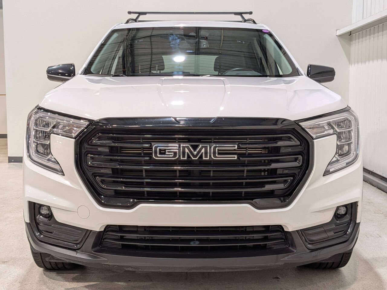 2023 GMC Terrain AWD 4dr SLT White Val-David - photo #3