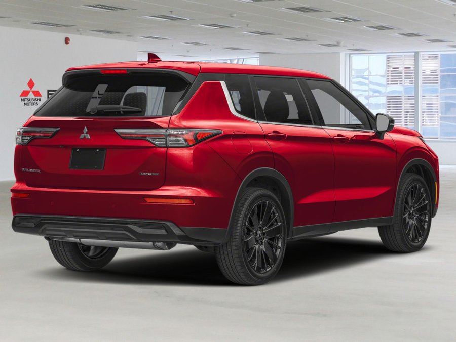 2026 MITSUBISHI Outlander LE Red Diamond