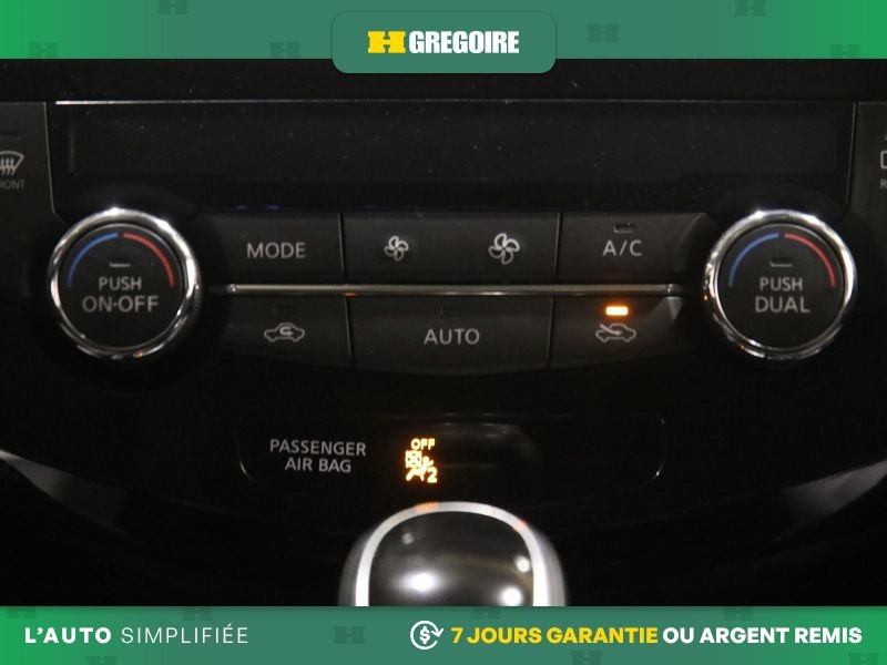 Nissan Qashqai 823401 | SV AWD AUTO A/C TOIT MAGS CAM RECUL BLEUTOOTH 2021 Orange Laval - photo #21