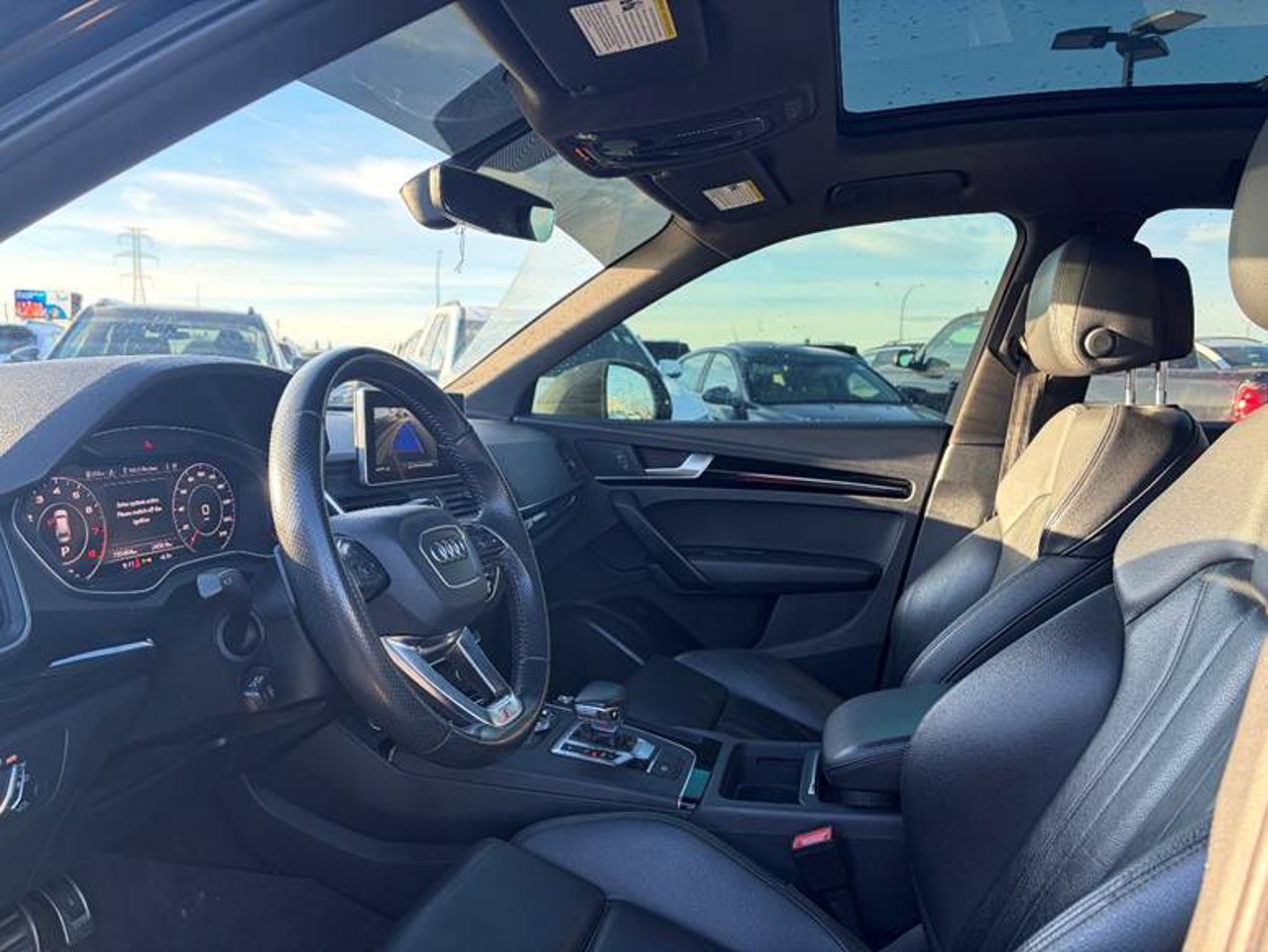 2019 Audi Q5 Progressiv 45 TFSI quattro Black Sherwood Park - photo #6