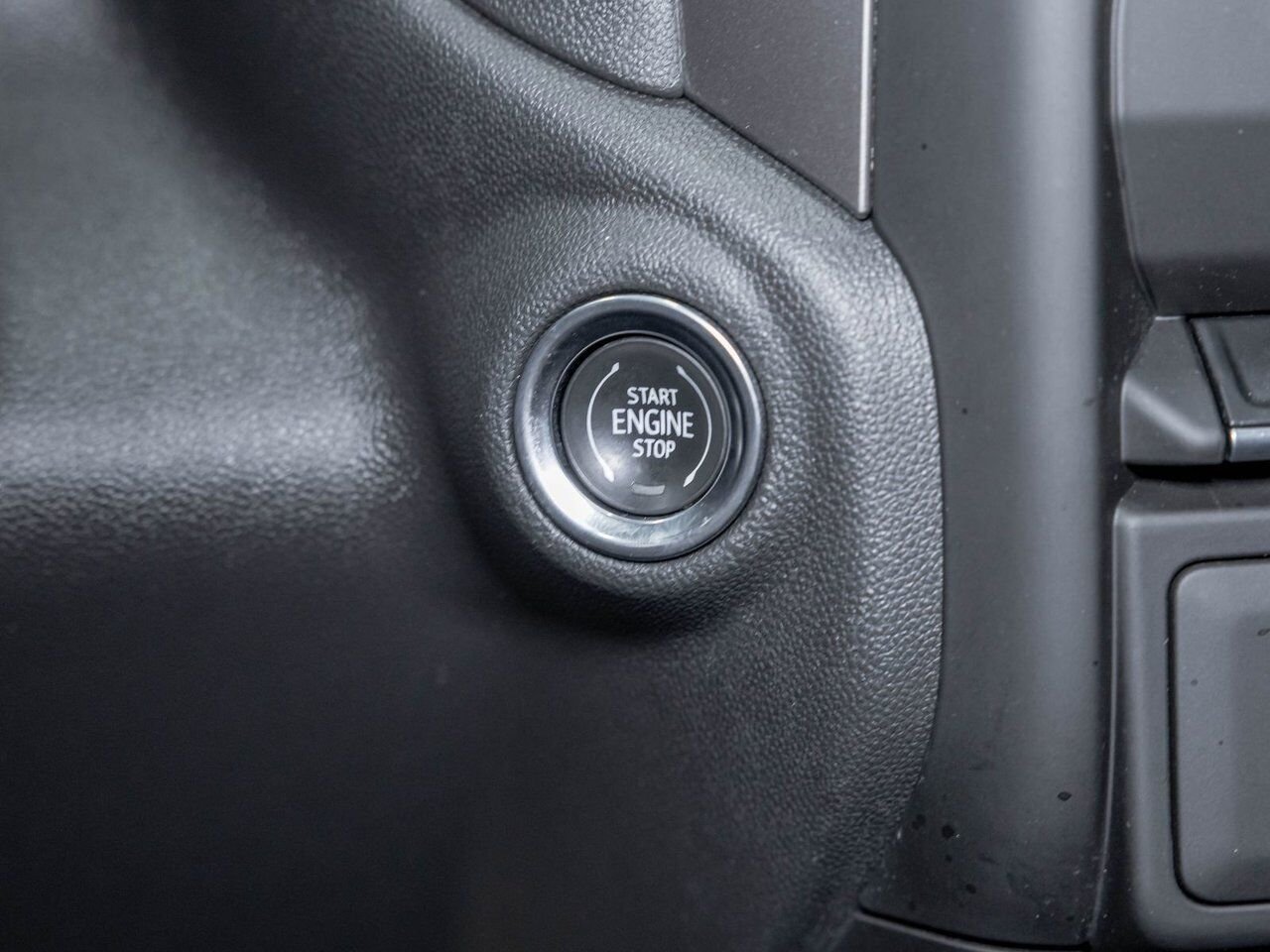 GMC Sierra 1500 PRO CREW 4X4 *CARPLAY* GR. SECURITE *WIFI* USB 2024 Noir Saint-Jérôme - photo #22