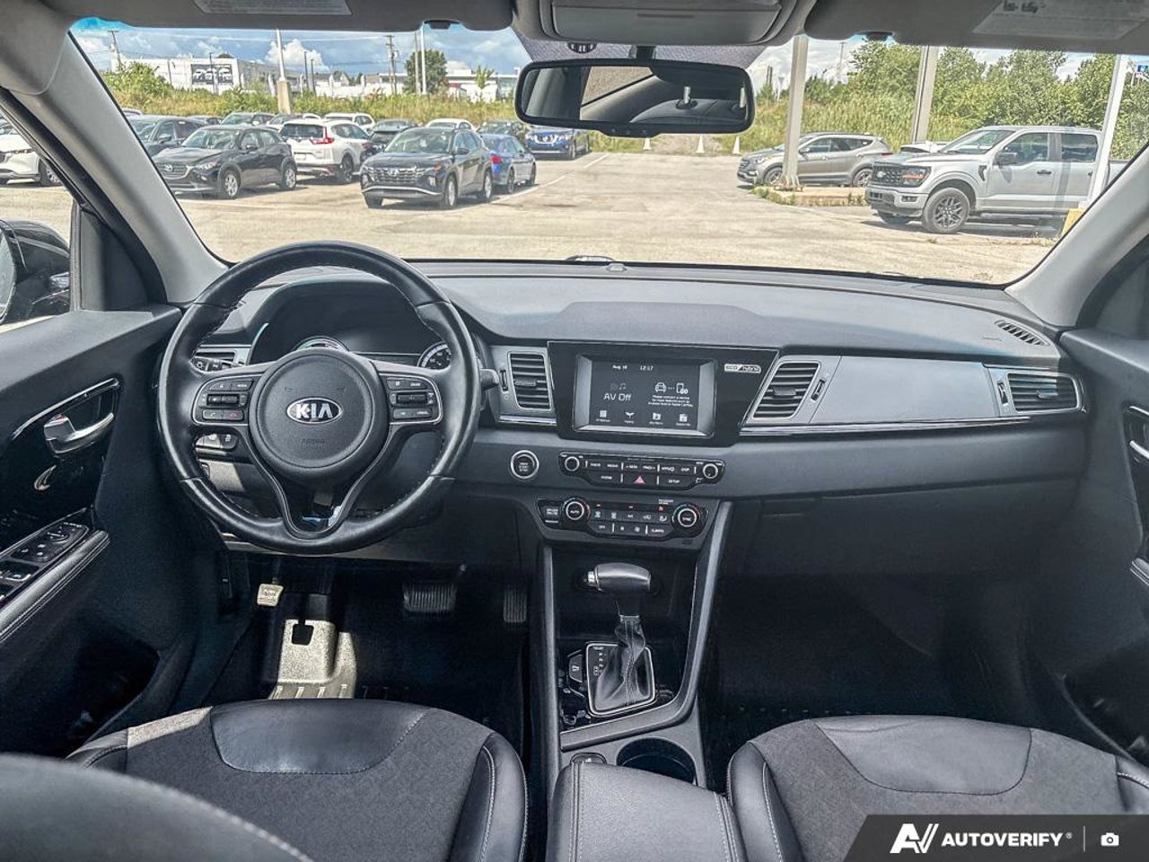 Kia Niro KNDCC3LC2K5273975 2019 Gris Mirabel - photo #26
