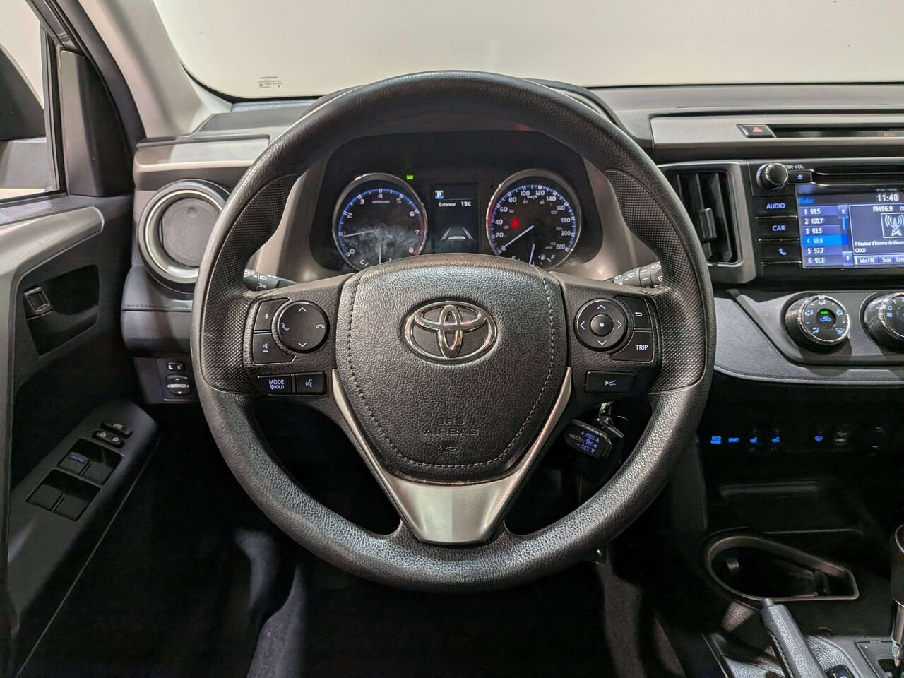 2018 Toyota RAV4 FWD LE Grey Val-David - photo #13