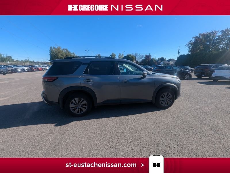 Nissan Pathfinder 2024 Gris Saint-Eustache - photo #11