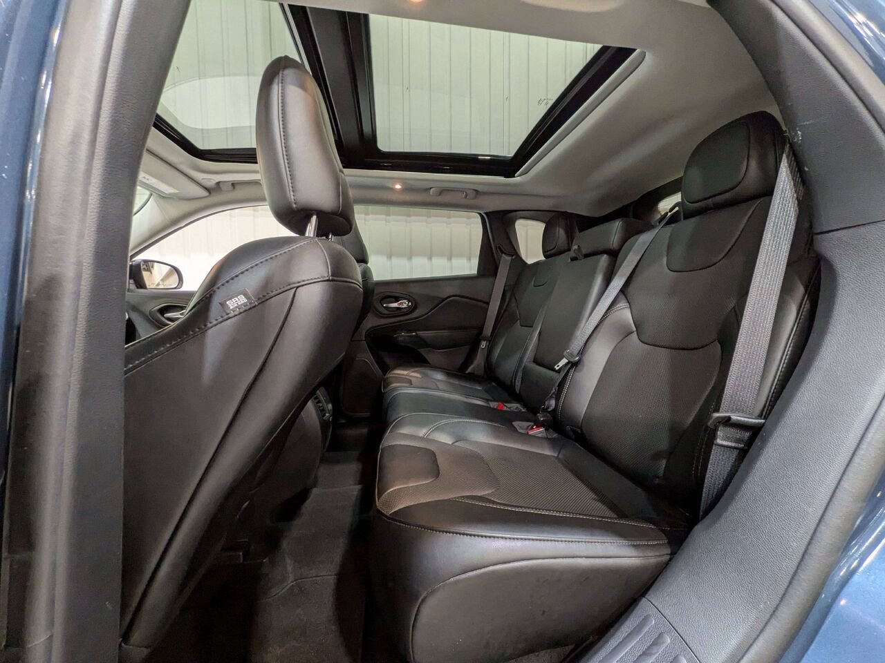 Jeep Cherokee 2022 Bleu Val-David - photo #11