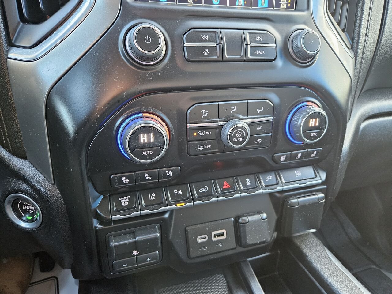 Chevrolet Silverado 2500HD LTZ cabine multiplace 4RM 159 po 2023 Noir Thetford Mines - photo #12