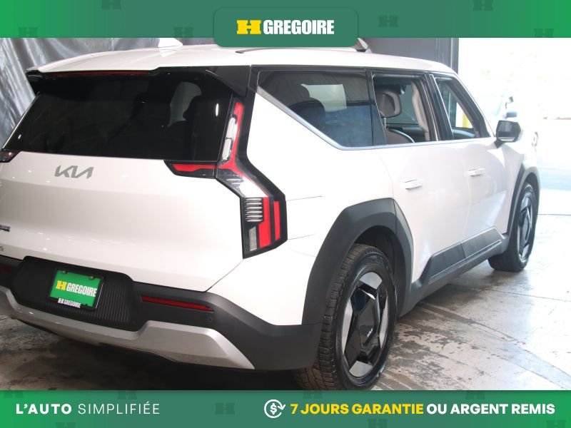Kia EV9 822631 | Light AUTO A/C MAGS CUIR NAV CAM RECUL BLUETOOTH 2024 Blanc Laval - photo #7