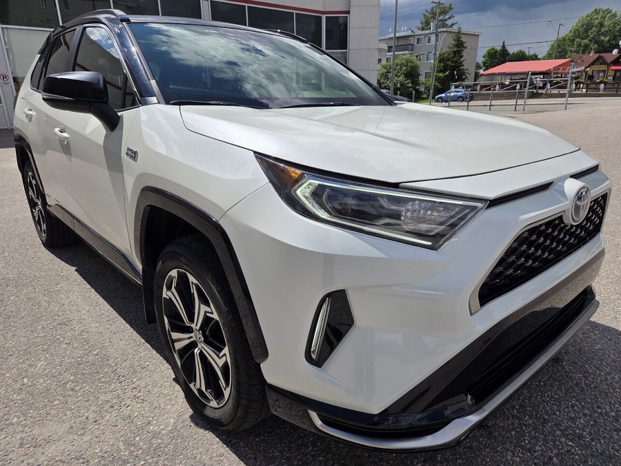 2021 Toyota RAV4 PRIME XSE White