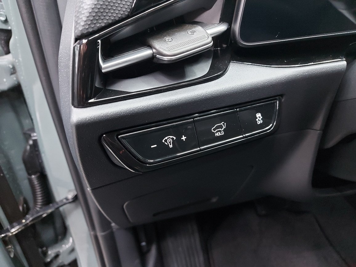 2026 Kia Niro EV Cityscape Green Blainville - photo #14