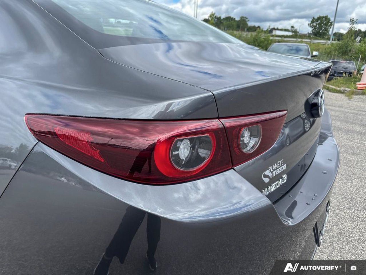 Mazda Mazda3 JM1BPACM3S1793364 2025 Gris Mirabel - photo #13