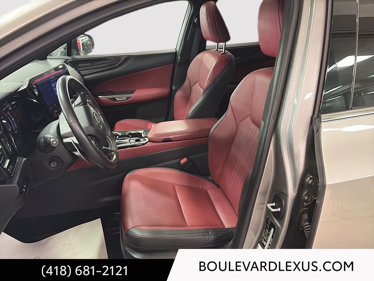 2022 Lexus NX Silver Quebec - photo #8