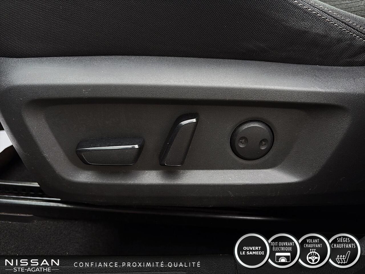 Nissan Rogue SV TA | 98 110 KM | UN SEUL PROPRIÉTAIRE | JAMAIS ACCIDENTÉ 2021 Gris Saint-Jérôme - photo #16