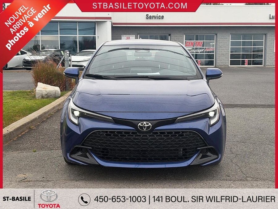 TOYOTA COROLLA SE AMELIORE 2024 Bleu