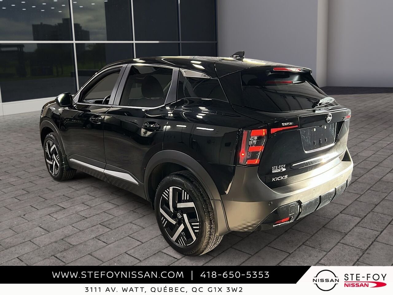 Nissan Kicks SV TA 2025 Noir Ste-Foy - photo #3