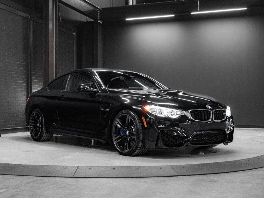 2015 BMW M4 | Front End PPF | Carbon Roof | Harmon Kardon Stereo | Heads Up Display Black