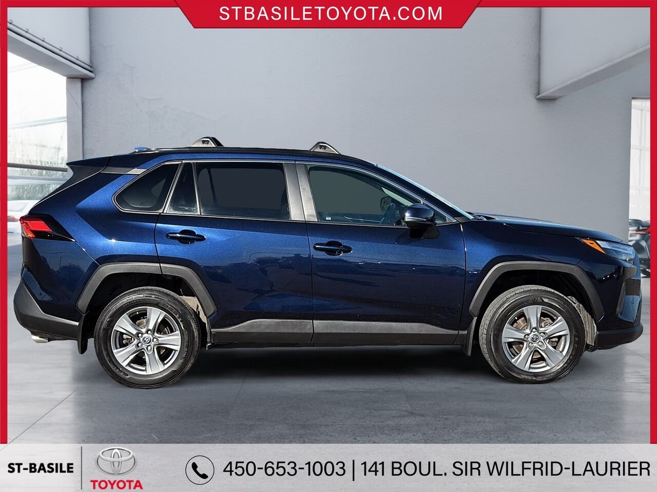 2024 TOYOTA RAV4 Blue Saint-Basile-le-Grand - photo #2