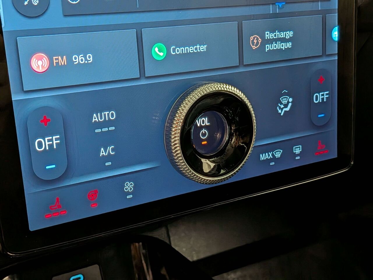 2022 Ford Mustang Mach-E Select RWD Black Val-David - photo #25