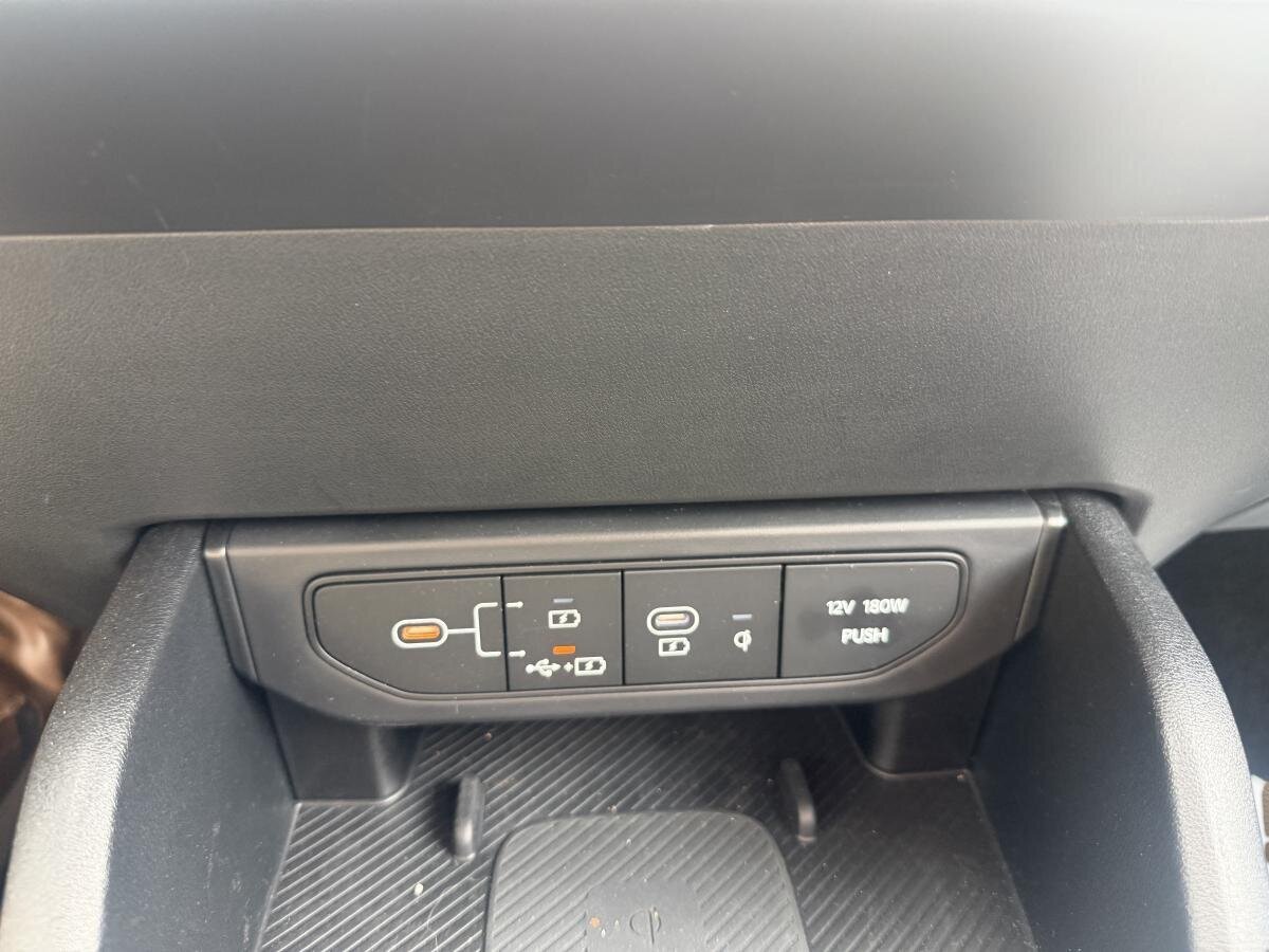 2025 Kia K4 White  - photo #13