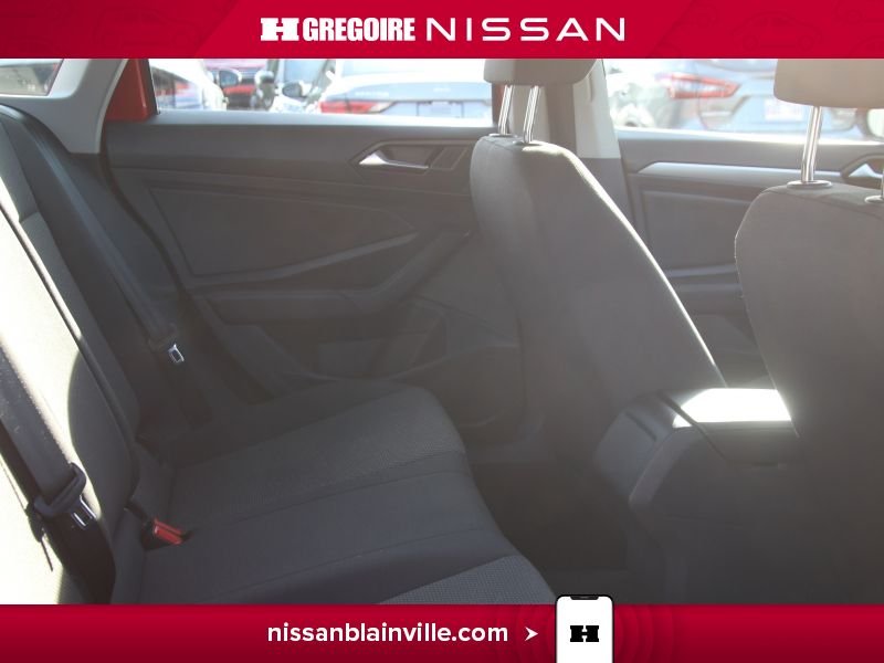 2019 Volkswagen Jetta Laval - photo #24