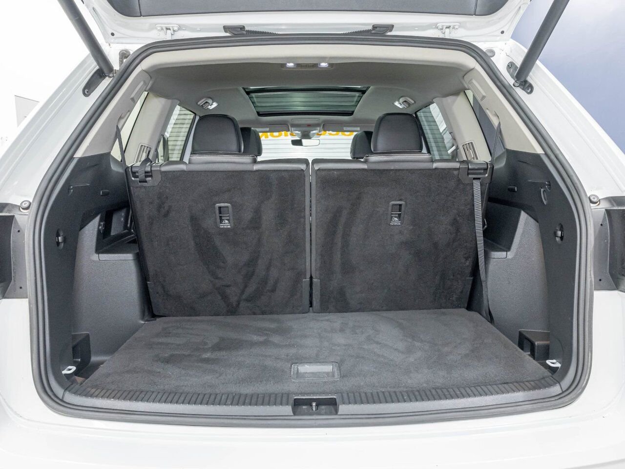 2022 Volkswagen Atlas HIGHLINE 4MOTION *TOIT* NAV SIÈGES VENT FENDER White Saint-Jérôme - photo #31