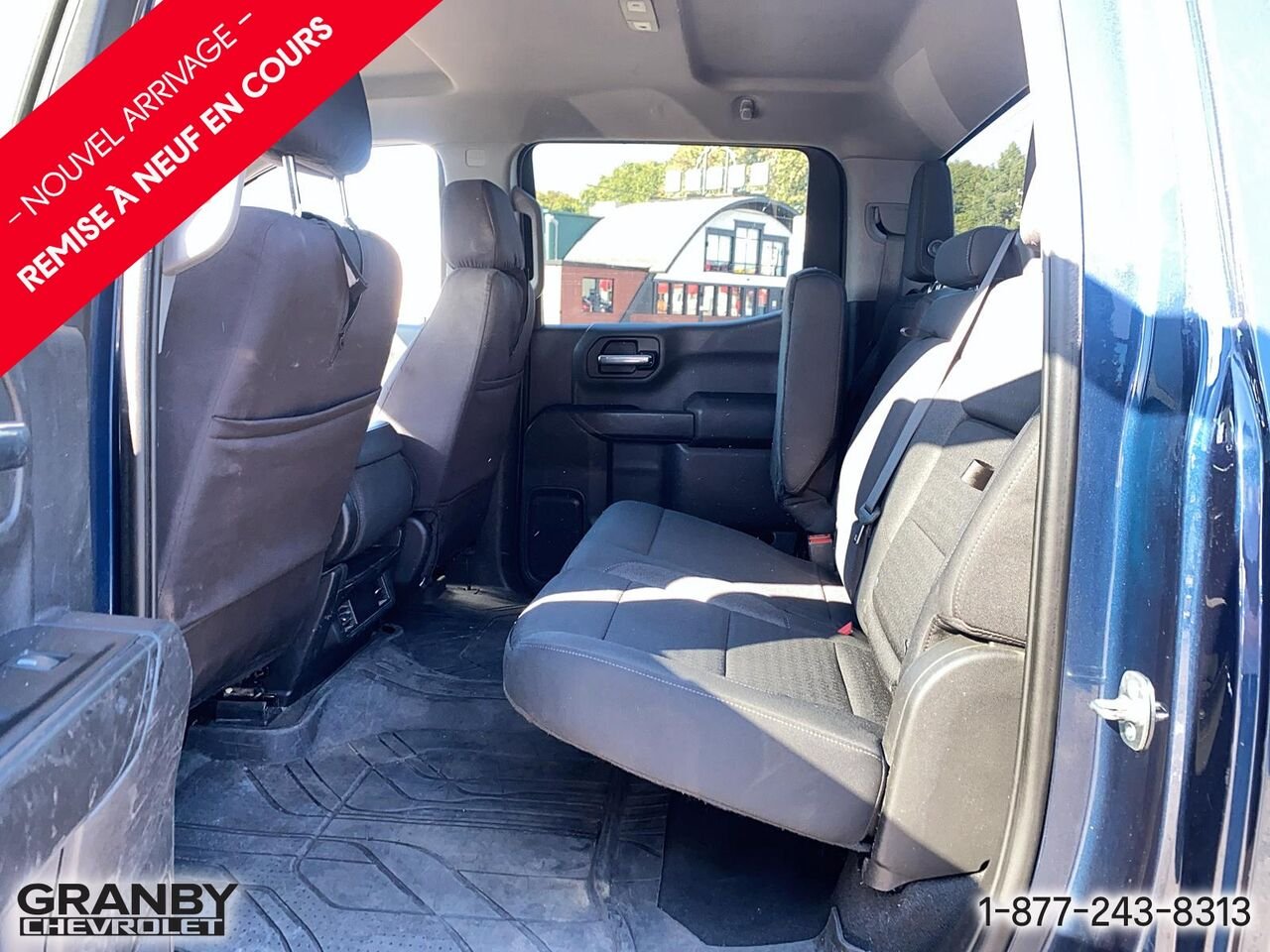 2023 Chevrolet Silverado 1500 Custom Trail Boss cabine multiplace 4RM 157 po | Blue Granby - photo #8
