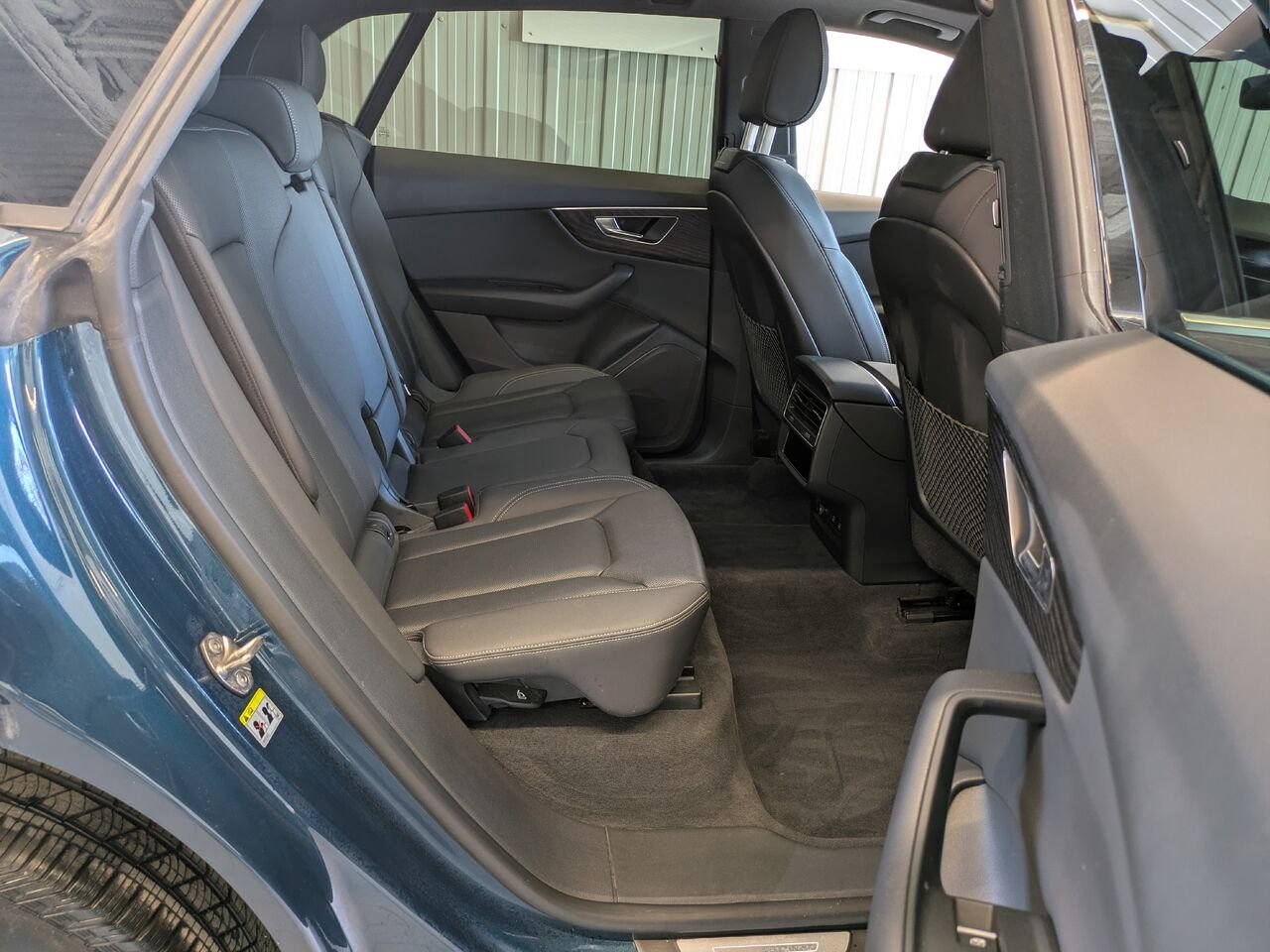 2021 Audi Q8 Blue Gatineau - photo #18