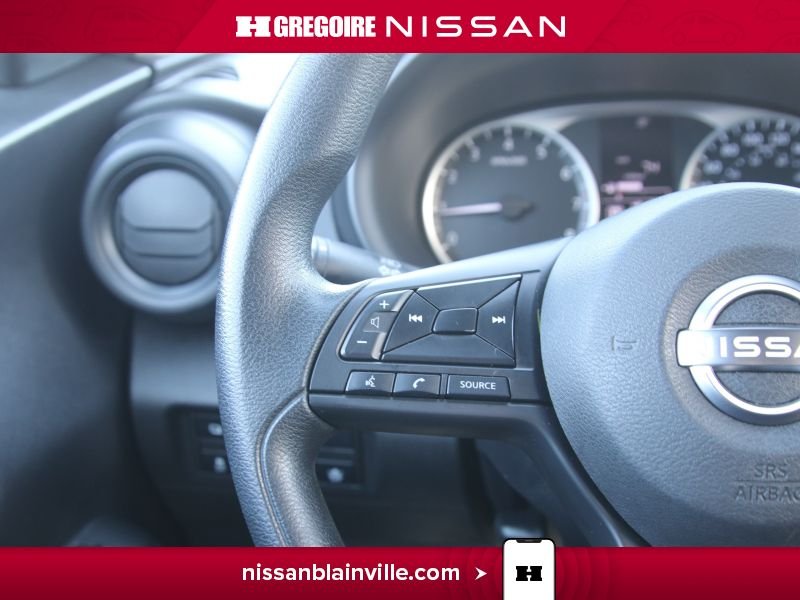 Nissan Kicks 2023 Blanc Laval - photo #18