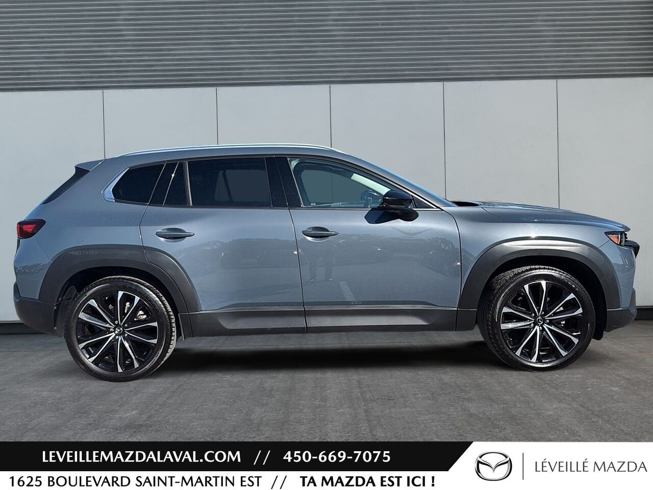 2023 Mazda CX-50 GT TI Grey Laval - photo #3