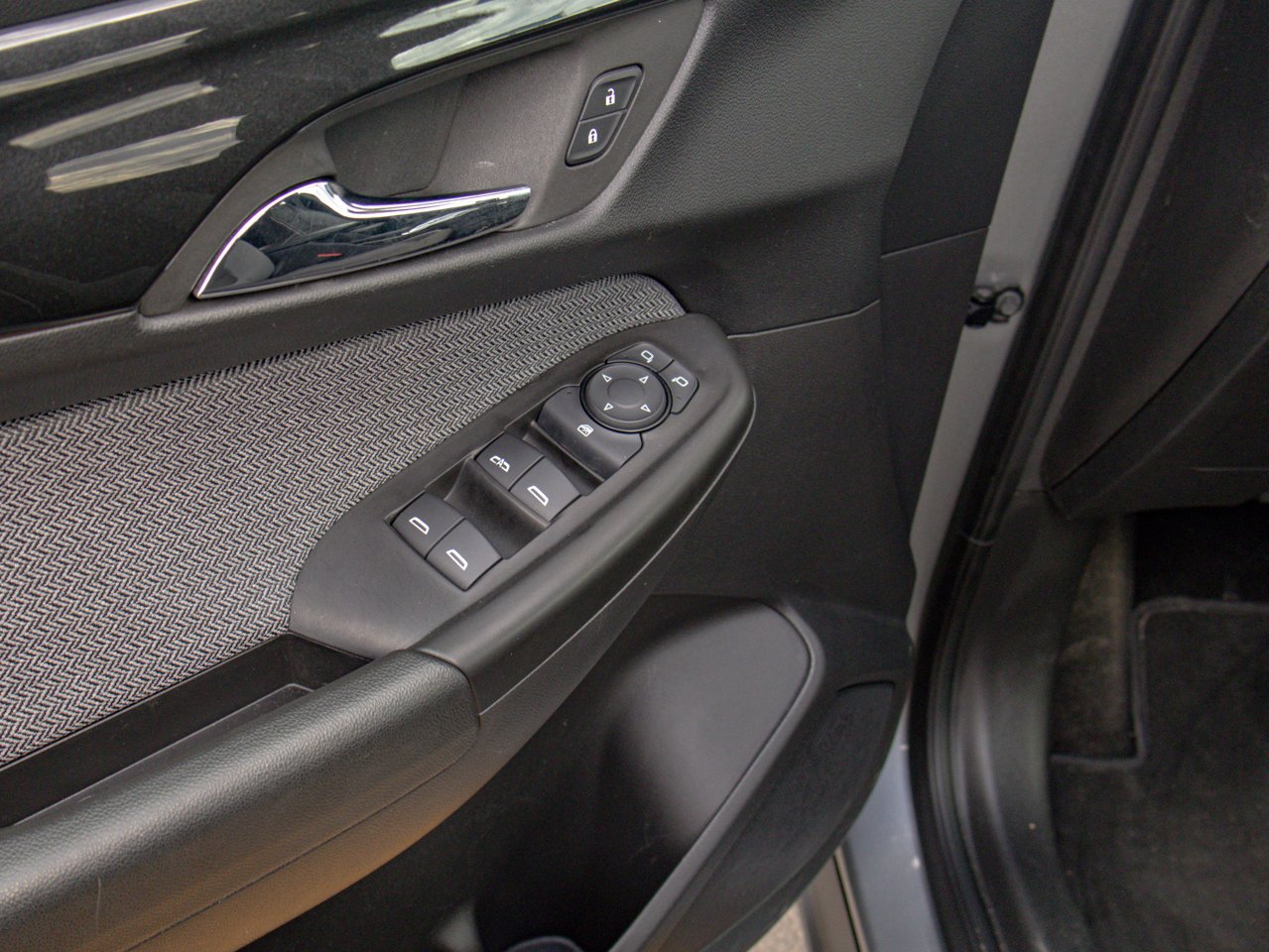 2025 Chevrolet Trailblazer AWD 4dr LT Grey Sherwood Park - photo #17