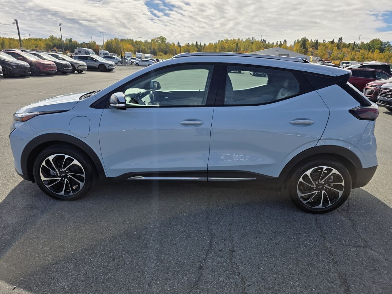 2022 Chevrolet Bolt EUV Premier Blue Rouyn-Noranda - photo #2