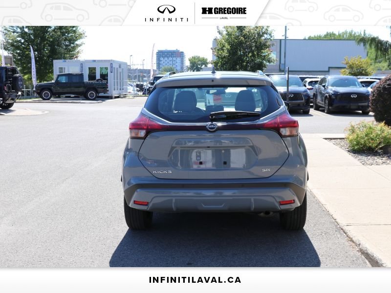 Nissan Kicks IT2514 | SR * Mag * Caméra * Carplay * Cuir 2024 Gris Laval - photo #7