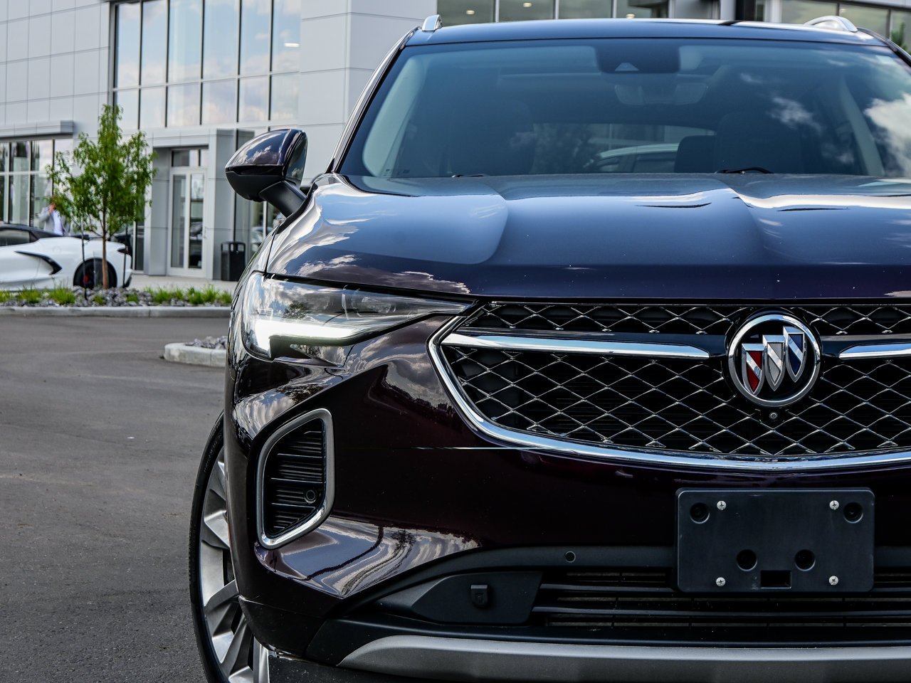 2023 Buick Envision AWD 4dr Avenir Red Sherwood Park - photo #4