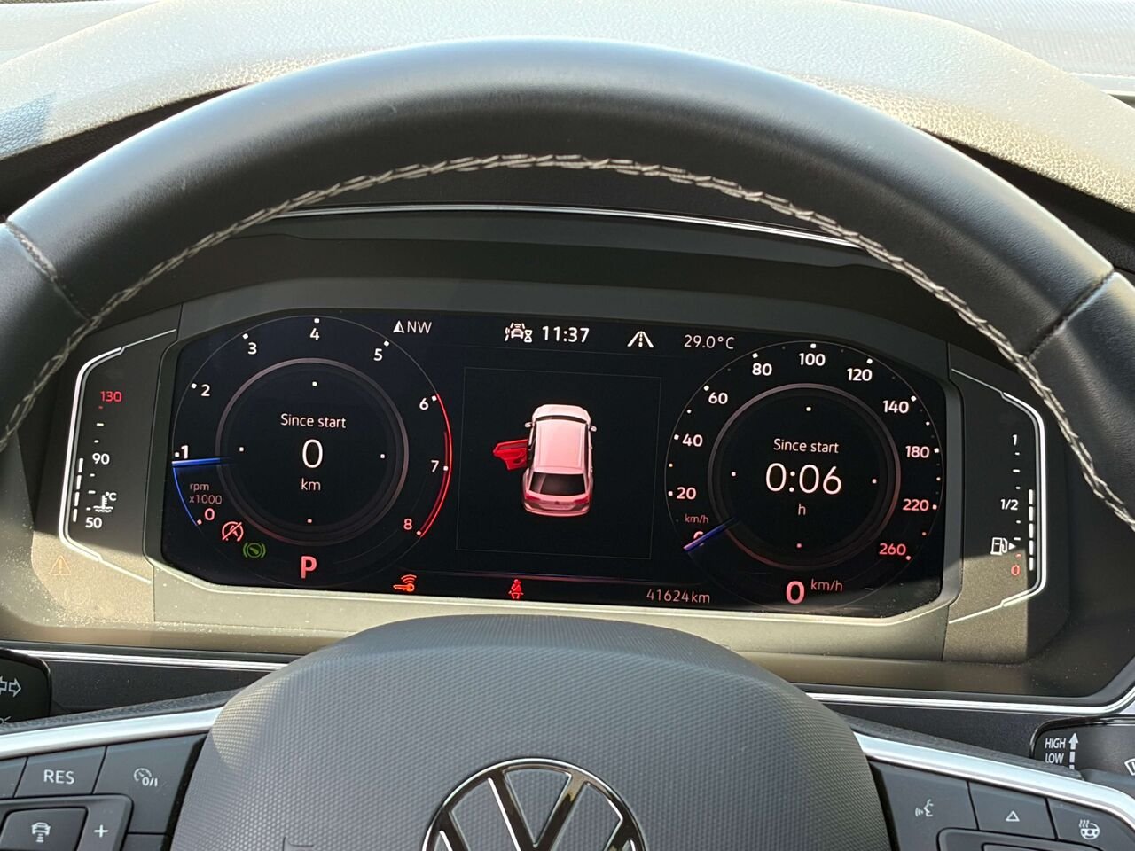 2023 Volkswagen Tiguan Comfortline R-Line Black Edition Grey Gatineau - photo #13
