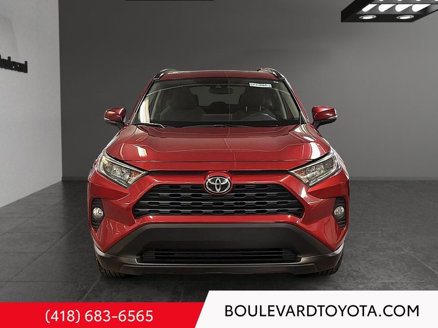 2019 Toyota RAV4 2019 Red