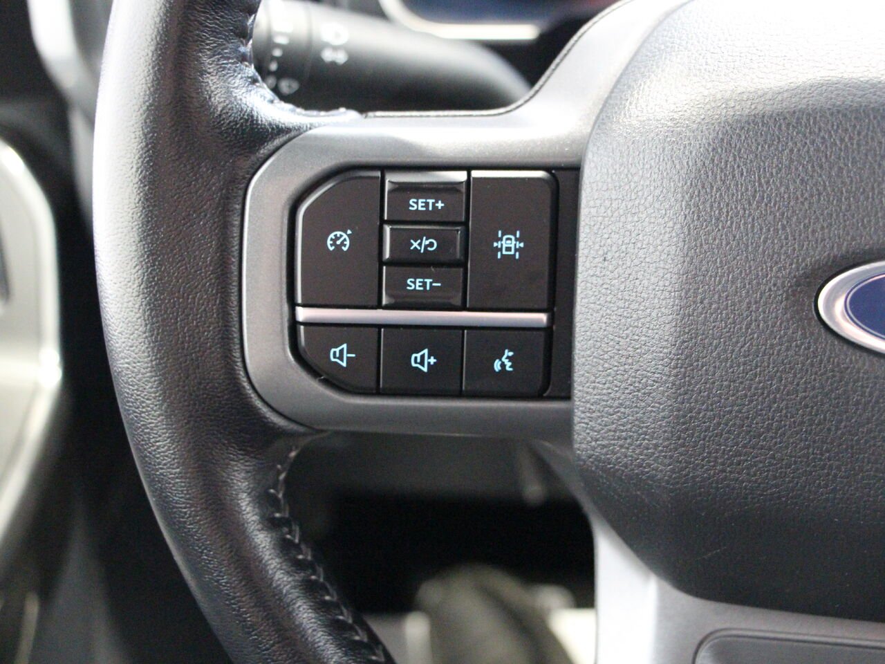 2022 Ford F-150 White Châteauguay - photo #24