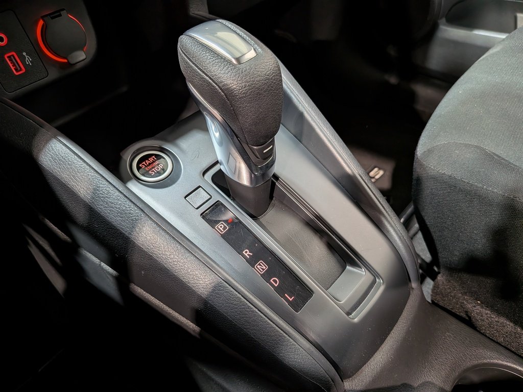 Nissan Kicks S FWD 2024 Blanc Val-David - photo #26