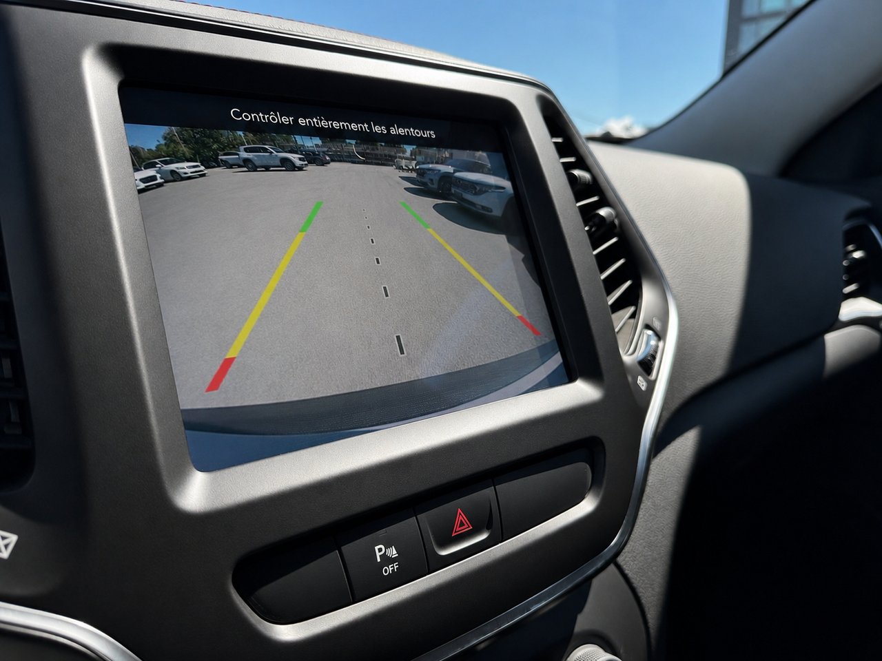 Jeep Cherokee JAMAIS ACCIDENTÉ / 4X4 / APPLE CARPLAY ET ANDROID AUTO 2022 Blanc Châteauguay - photo #13