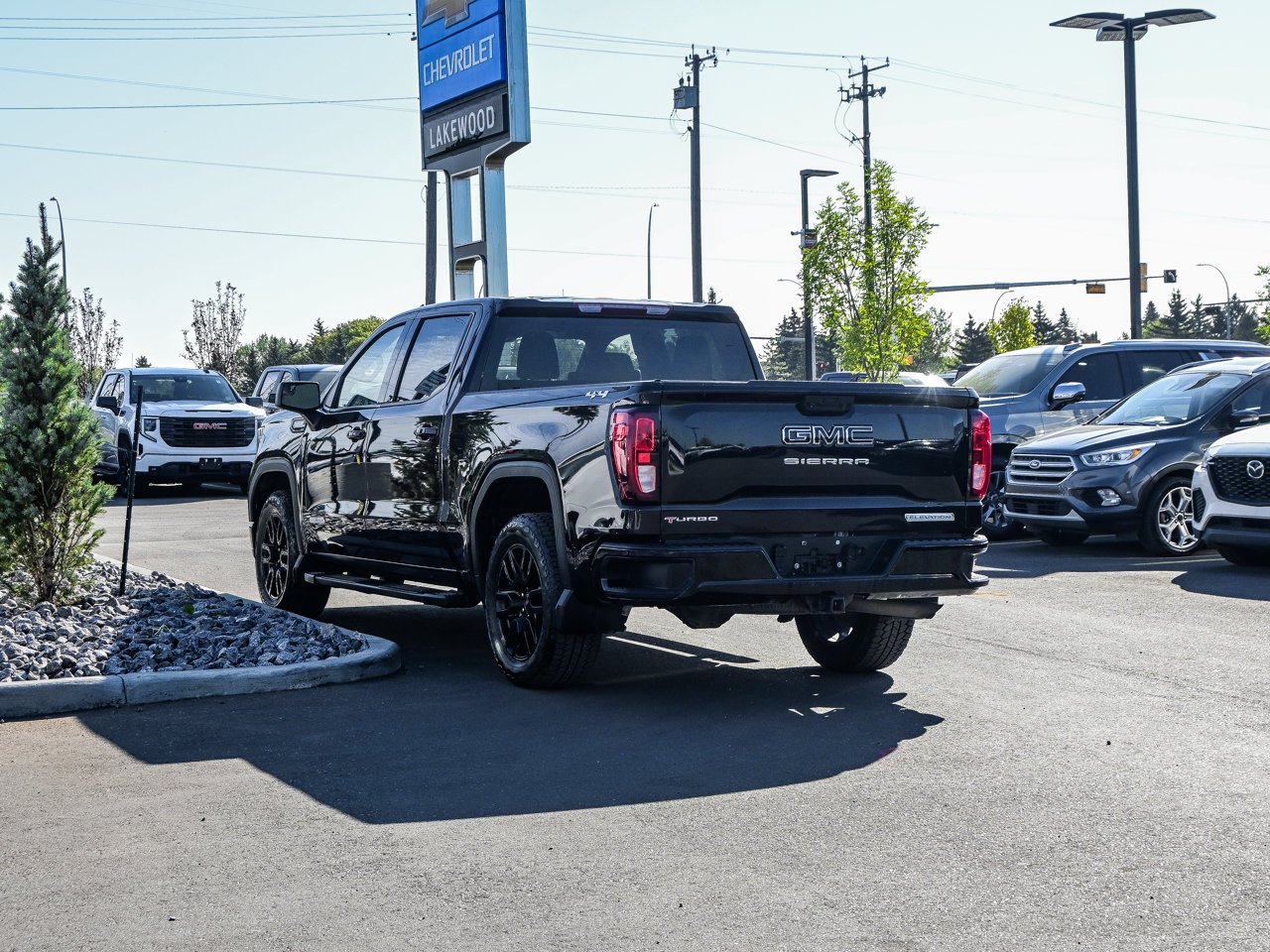 2023 GMC Sierra 1500 4WD Crew Cab 147 Elevation Black Sherwood Park - photo #10